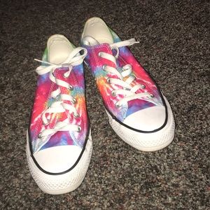 Women’s converse
